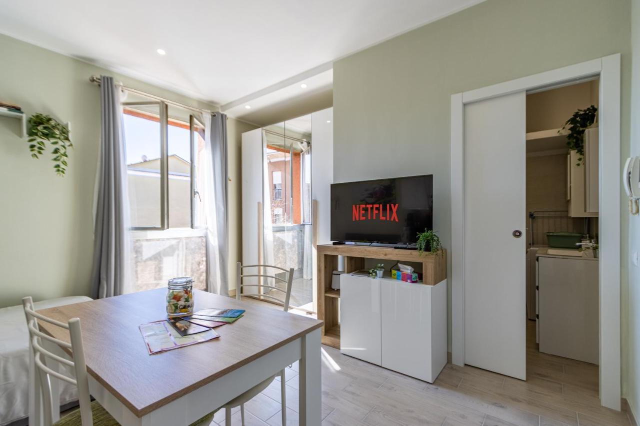 Monza-Station Wi-Fi E Smart-Tv. Lägenhet Exteriör bild